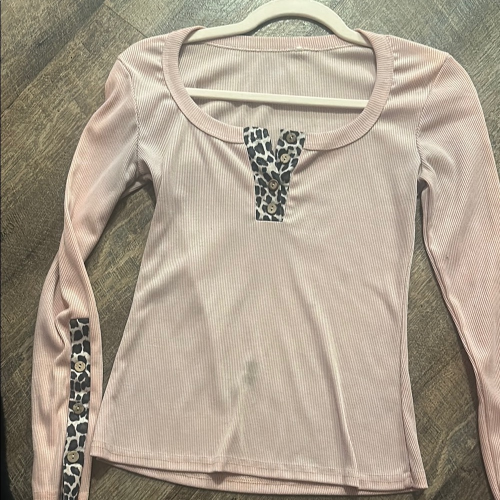 Leopard Accent Pink Long Sleeve Top